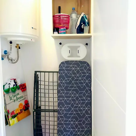 Playa Monis 2 公寓 *